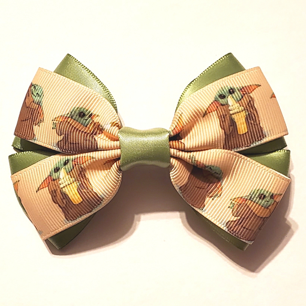 Handmade Baby Yoda Hair Bow